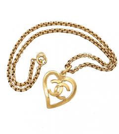 CHANEL HEART LONG NECKLACE GOLD TONE