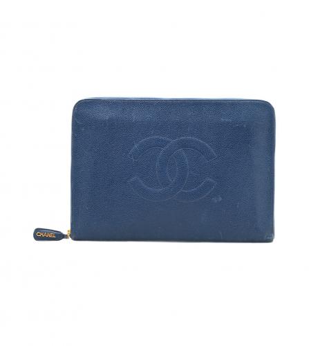 CHANEL CLUTCH