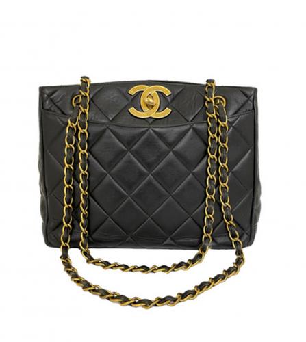 CHANEL CHAIN HAND BAG