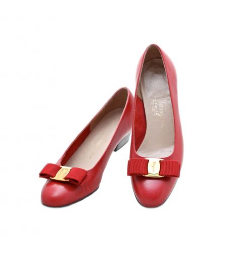 FERRAGAMO VARA RED SHOES