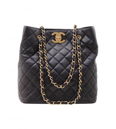 CHANEL BLACK TOTE BAG