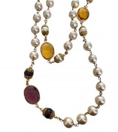CHANEL GRIPOIX PEARL NECKLACE