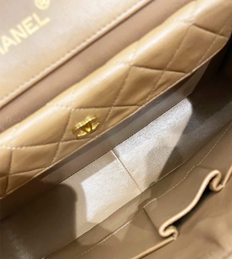 CHANEL  BEIGE LEATHER AND GOLDTONE METAL CLASSIC SHOULDER BAG  Chanel  Handbags and Accessories  2020  Sothebys