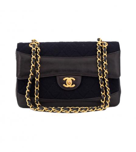 CHANEL BLACK FLAP BAG JERSEY 25