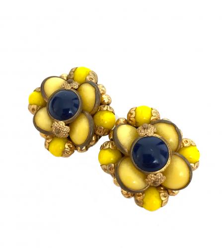 Gripoix gemstone-embellished Floral-Motif Clip-On Earrings - Gold