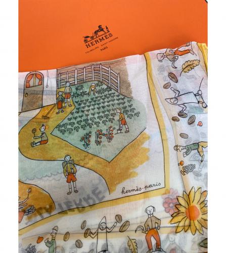 RETOUR A LA ERRE  HERMES SCARF 40