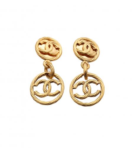 CHANEL CLIPPED EARRINGS