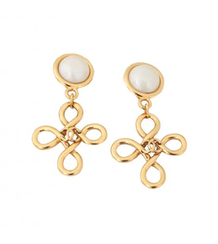 Vintage Chanel Pearl and Twisted Gold Clip-On Earrings