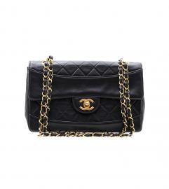 CHANEL BLACK FLAP BAG