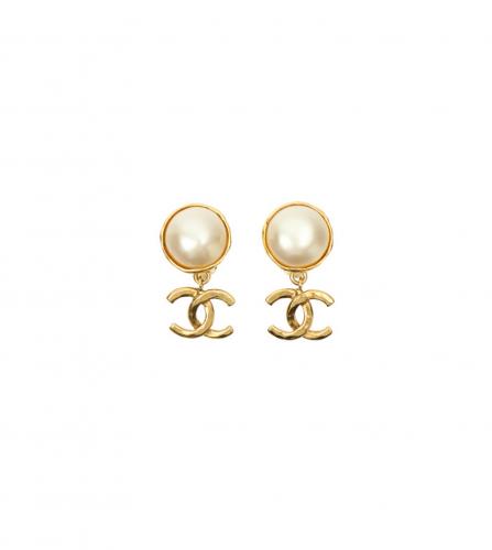 CHANEL PEARL CLIP-ON EARRINGS