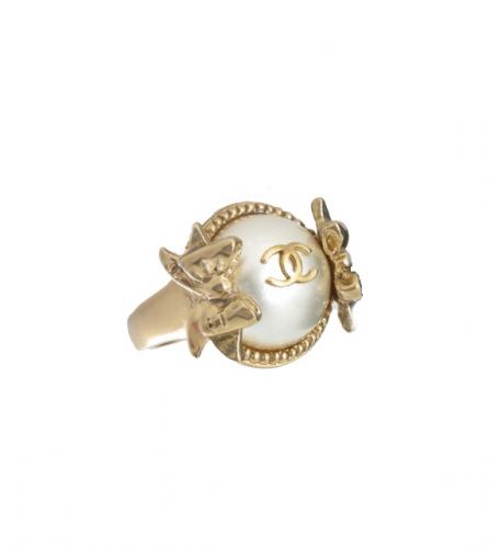 CHANEL PEARL RIBBON RING