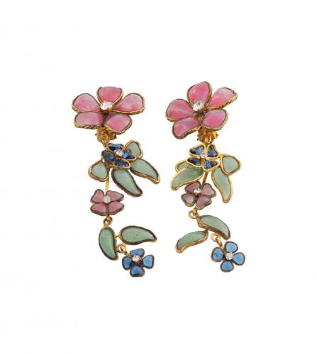 CHANEL GRIPOIX CLIP-ON EARRINGS