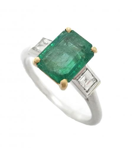 CARTIER EMERALD DIAMOND RING