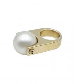 CHANEL RING