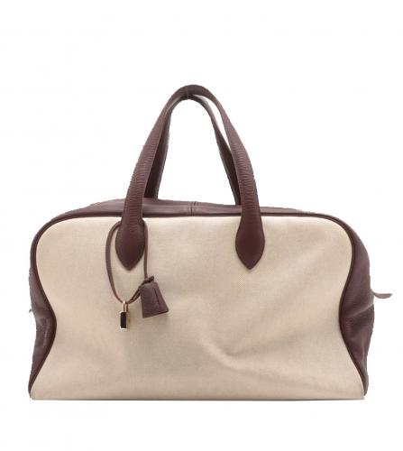 Hermes Victoria 45 Taurillon Clemence