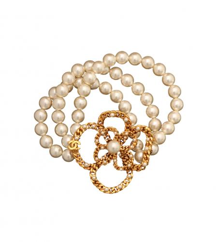 CHANEL CAMELIA GLASS PEARL BRACELET