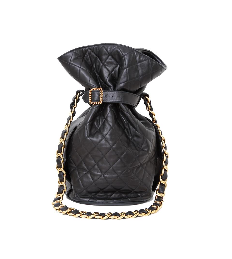 CHANEL BLACK DRAWSTRING BAG VINTAGE PARIS