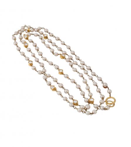 CHANEL PEARL LONG NECKLACE