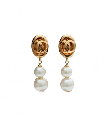 CHANEL PEARL CLIP-ON EARRINGS