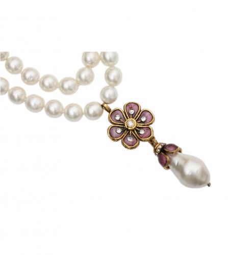 Vintage Chanel Pearl Necklace by Gripoix 