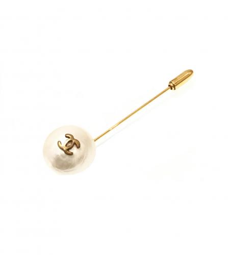 chanel pearl brooch pin vintage