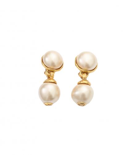 CHANEL BIG PEARL EARRINGS