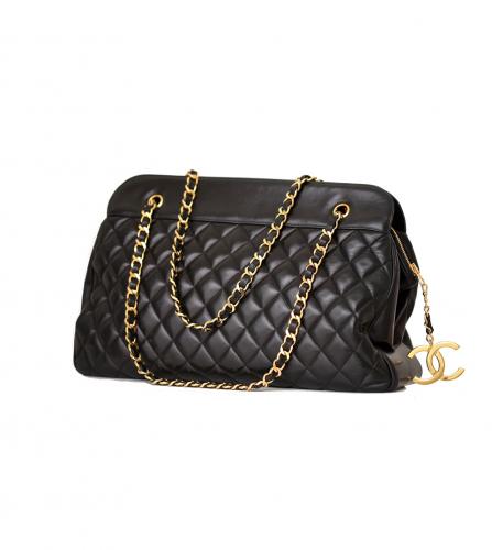 NEW Chanel Black Lambskin Tote with Chain Gold Hardware with CC Charm