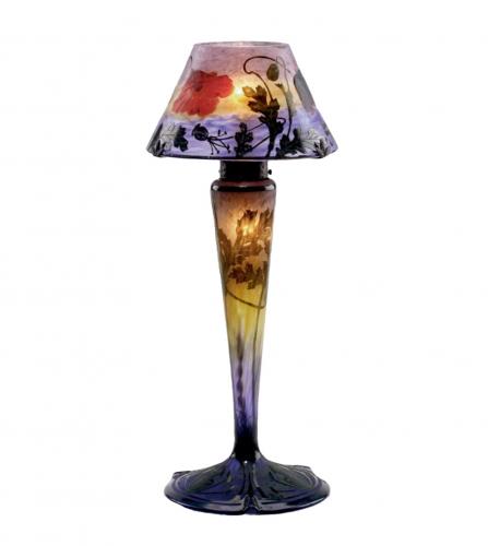 DAUM A WHEEL-CARVED CAMEO GLASS TABLE LAMP