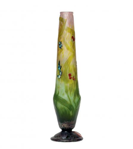 DAUM A WHEEL-CARVED CAMEO GLASS VASE