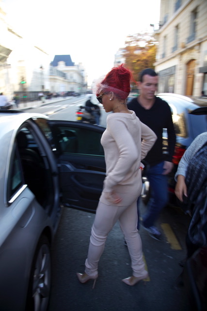 Rihanna visited Vintage Paris