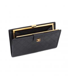 CHANEL BLACK WALLET