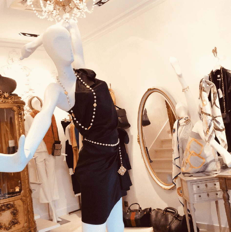 Incorporating Vintage into Modern Style