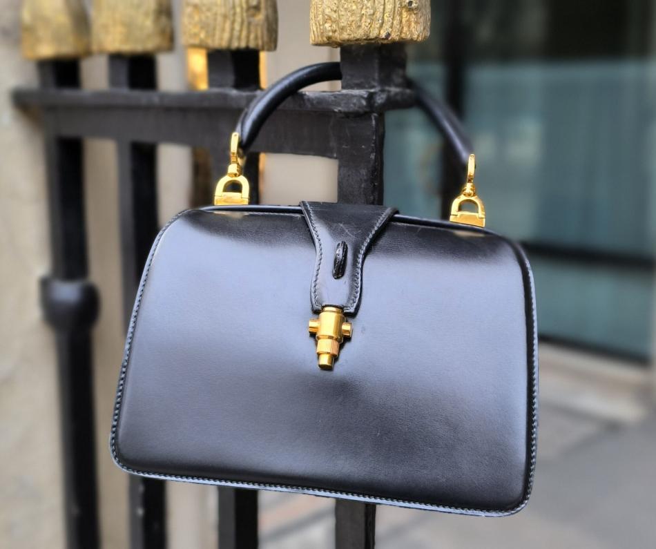 Why Choose Vintage Gucci?