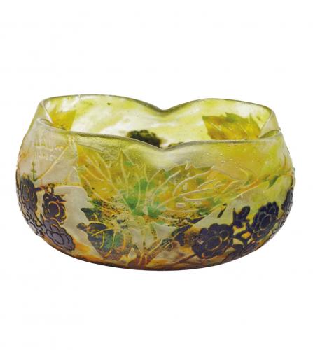 DAUMA FRENCH CAMEO GLASS BOWL