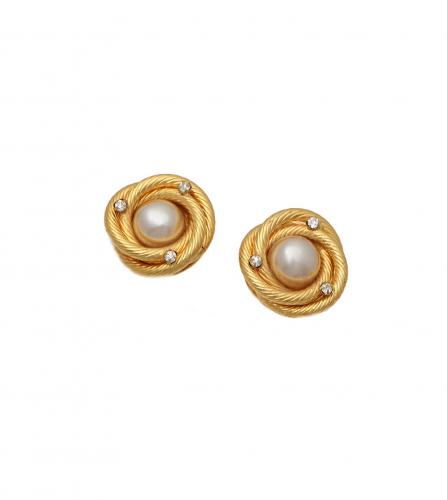 CHANEL PEARL CLIP-ON EARRINGS