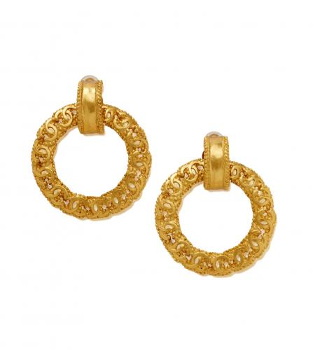 CHANEL GOLD METAL CC CHAIN HOOP EARRINGS