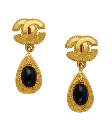 CHANEL BLACK GRIPOIX CC EARRINGS