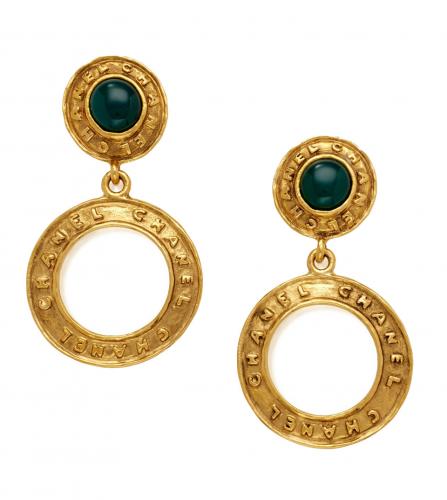 CHANEL GREEN GRIPOIX GOLD METAL HOOP EARRINGS