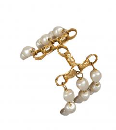 CHANEL PEARL BRACELET